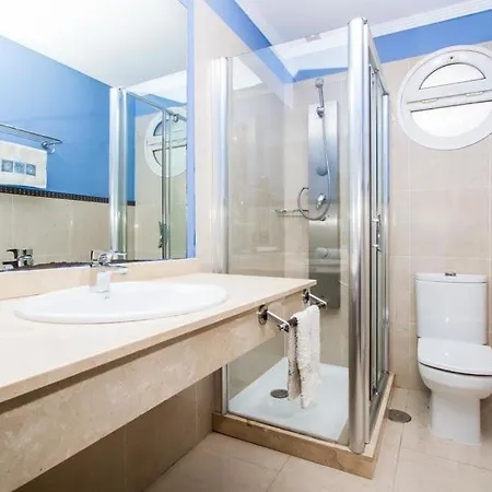 Playa Blanca Sleeps 8 Pool Air Con T400282 Villa Playa Blanca (Lanzarote)