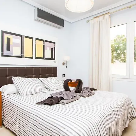 Playa Blanca Sleeps 8 Pool Air Con T400282 Playa Blanca (Lanzarote)